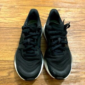 Lululemon Blissfeel 2  Shoes Size 8
